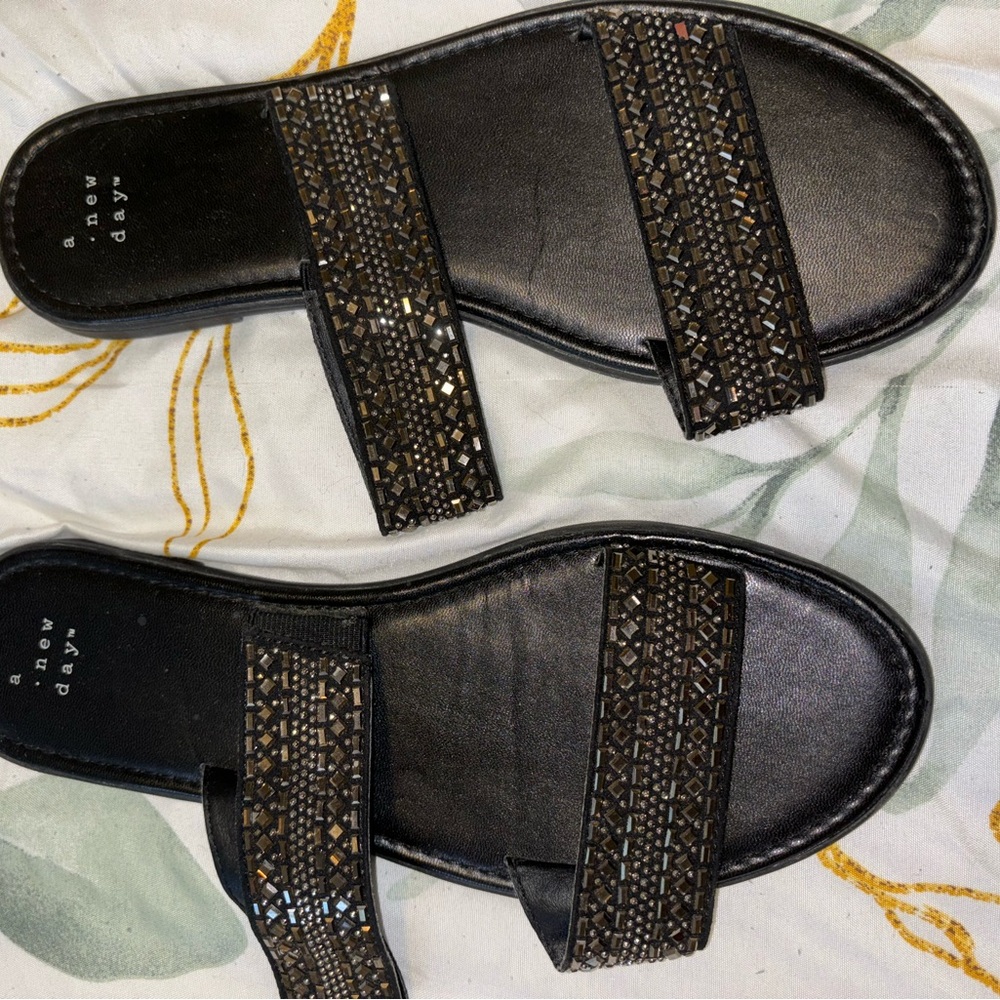 A new day sandals size 9.5